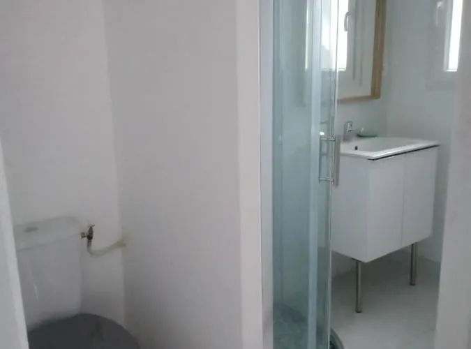 T2 Bord De Avec Terrasse Lägenhet