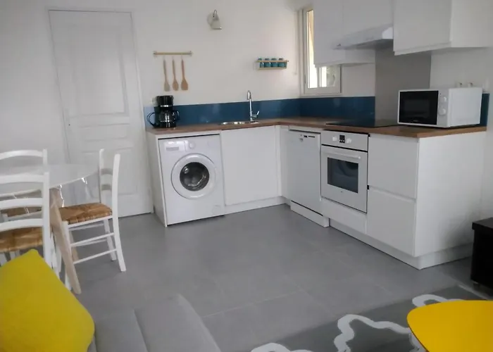 T2 Bord De Avec Terrasse Appartement *